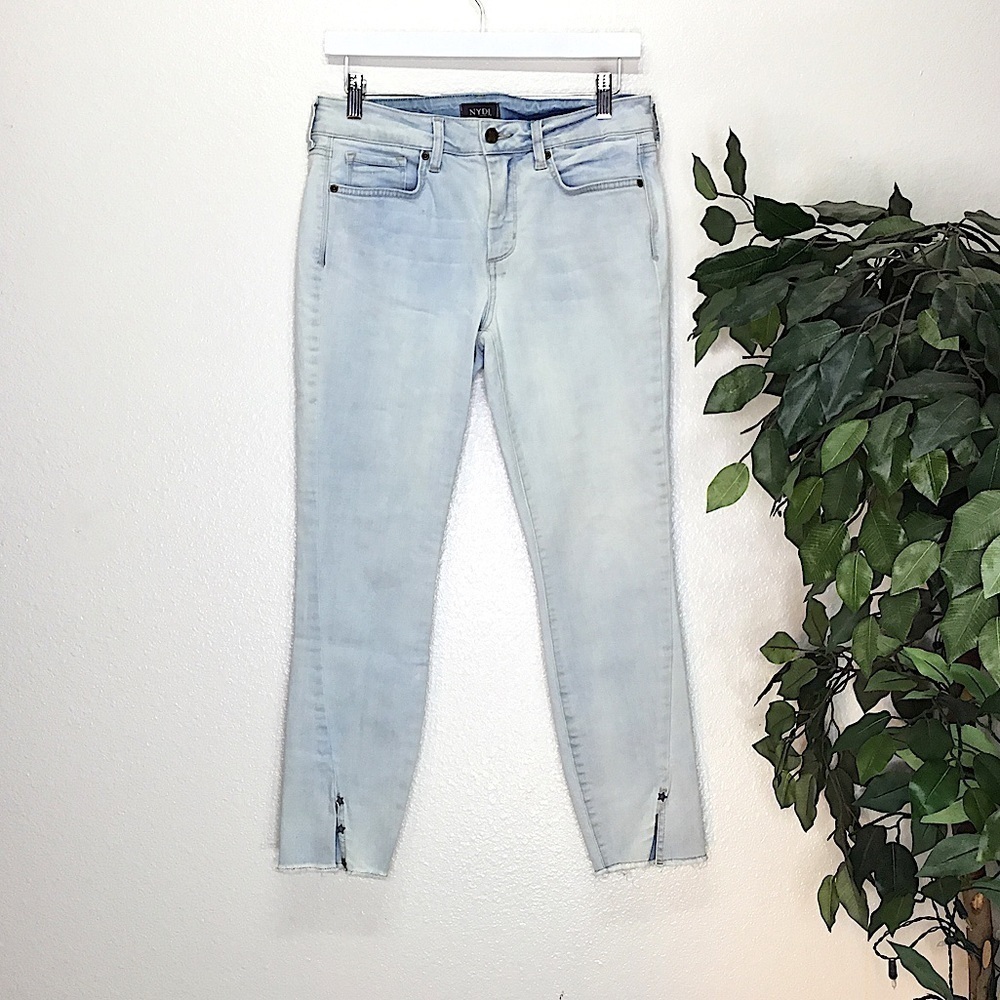 NYDJ AMI Skinny Ankle Star Detail Jeans